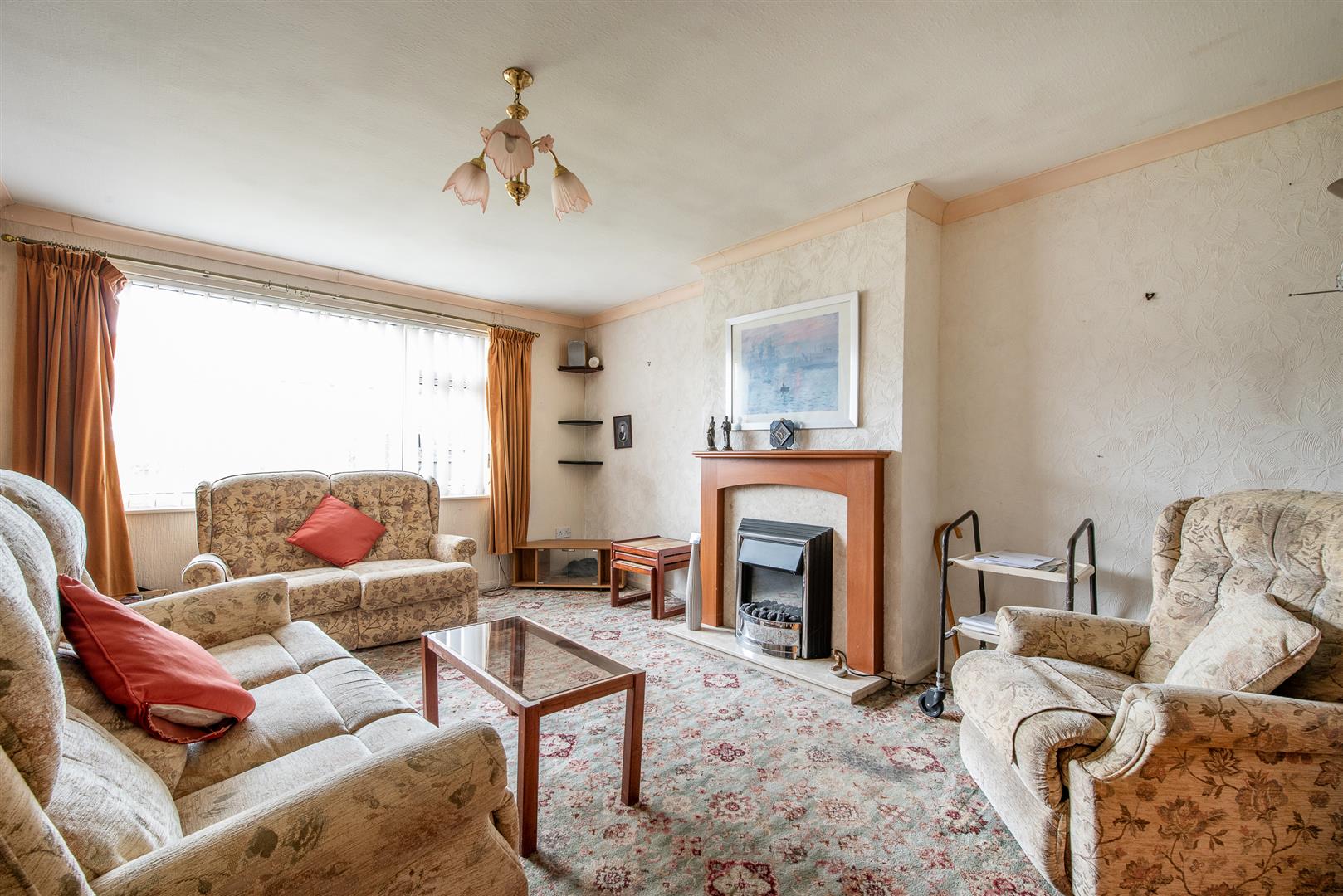 2 bed property in Kirkstall Close, Chorley